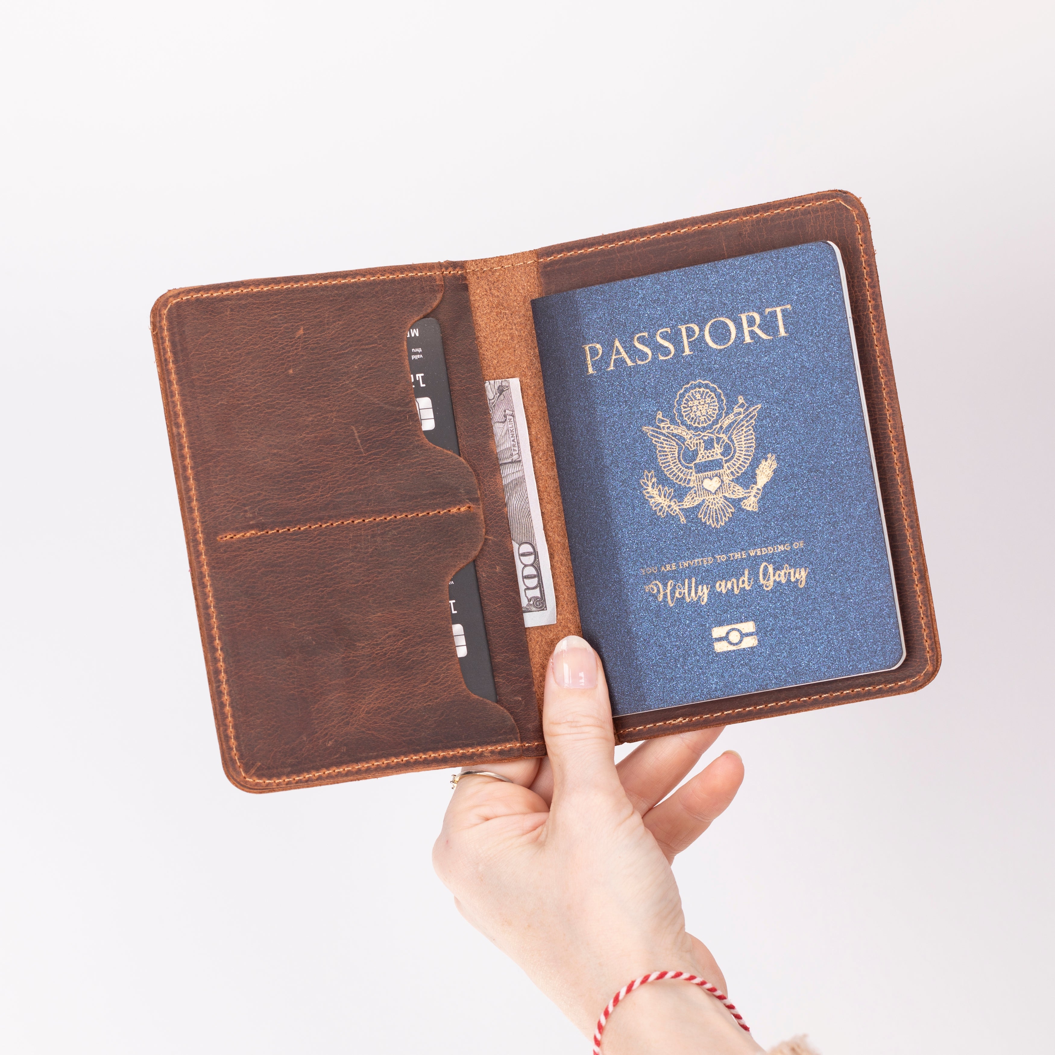 Viaggio Passport Leather Wallet
