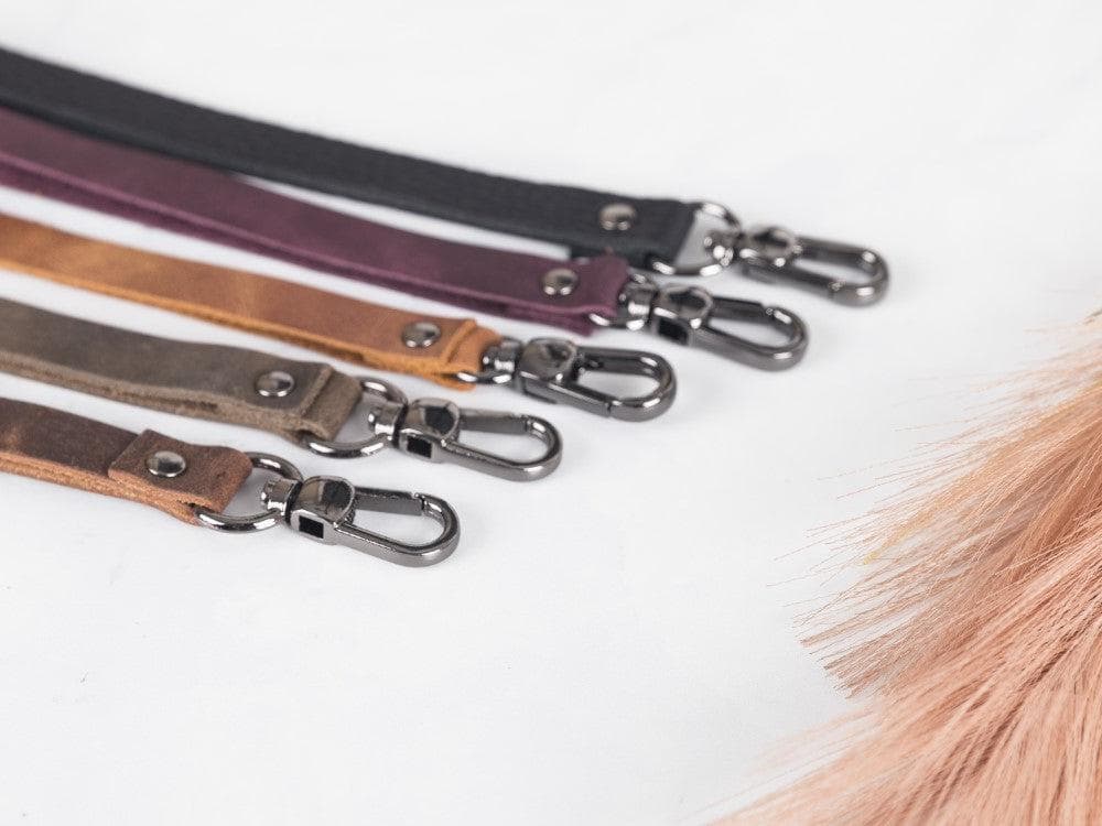 B2B - Leather Hanger Bouletta