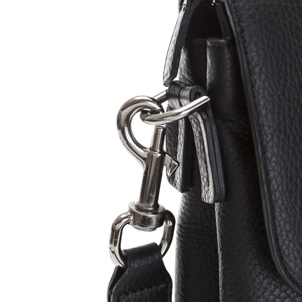 11'' Scorpi Leather Man Hand Bag Black Bouletta