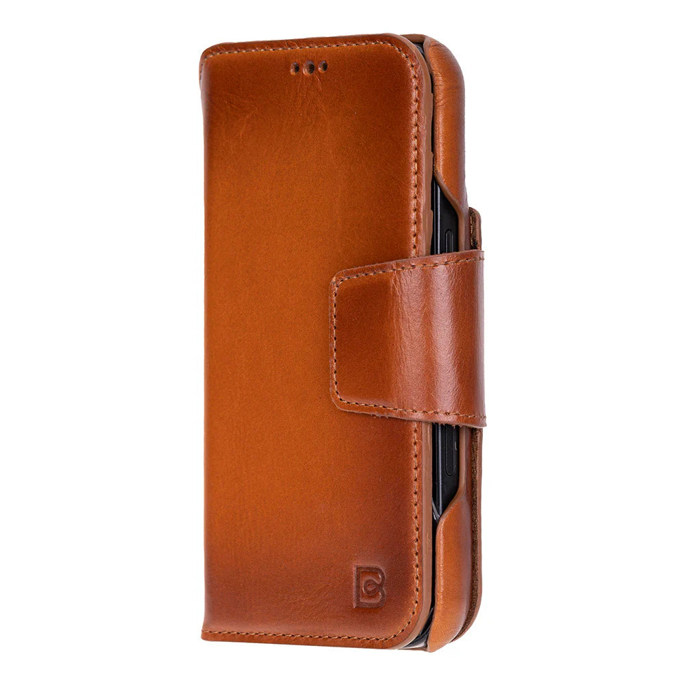 Elite Magic iPhone 17 Pro Detachable Leather Wallet Case