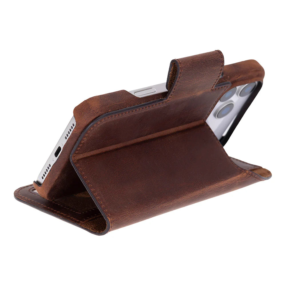 Elite Magic iPhone 17 Pro Detachable Leather Wallet Case